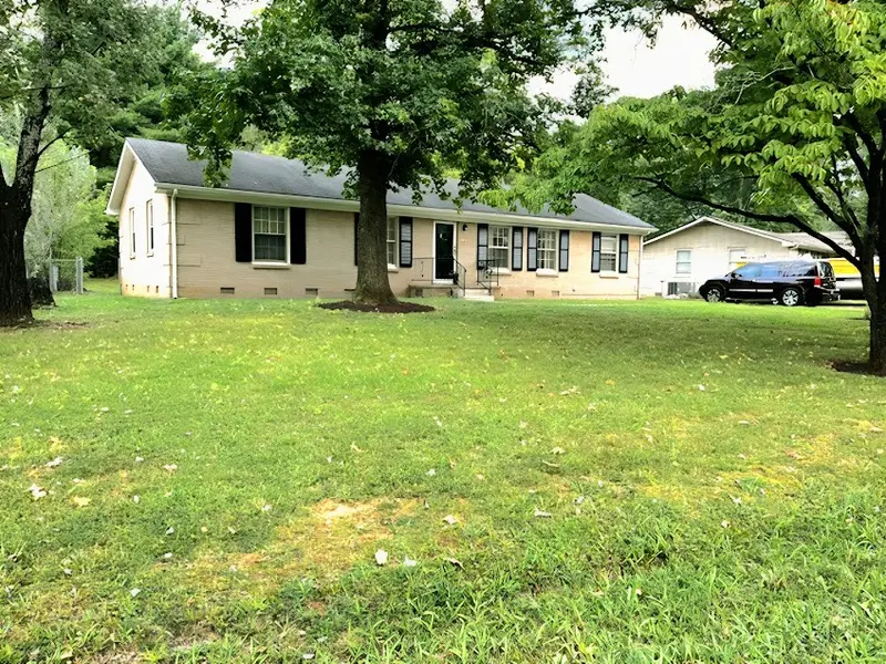 1930 Ransom Dr, Murfreesboro, TN 37130