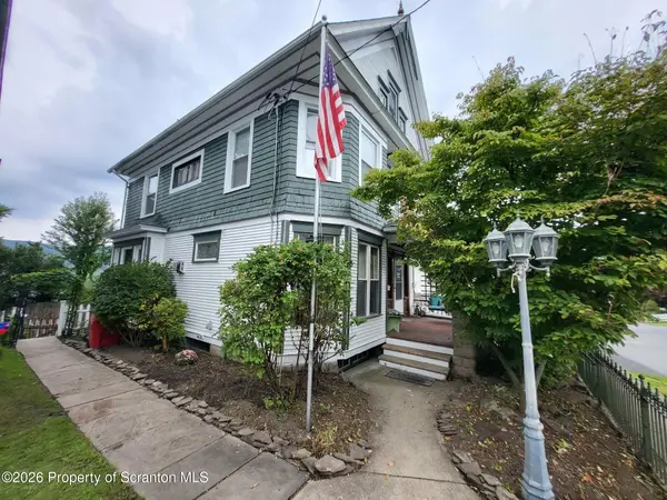 67 Park ST, Carbondale, PA 18407