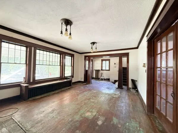 229 N Walnut ST, Ladoga, IN 47954