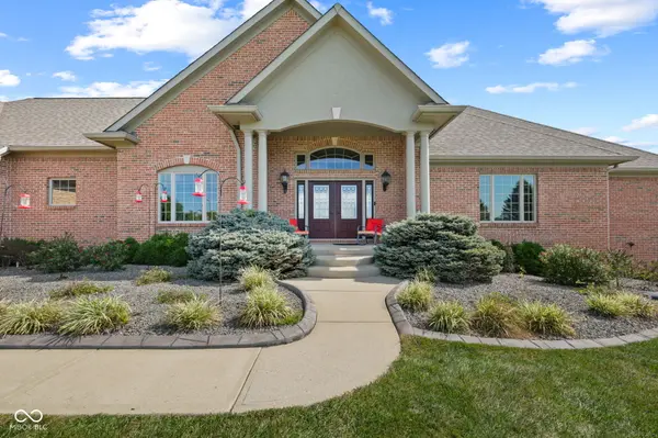 3199 Falcon Crest DR, Martinsville, IN 46151