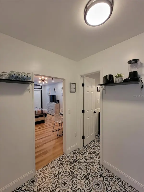 Address not disclosed, Sarasota, FL 34234