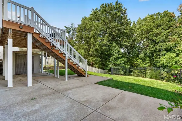 5826 Southcrest WAY, St Louis, MO 63129