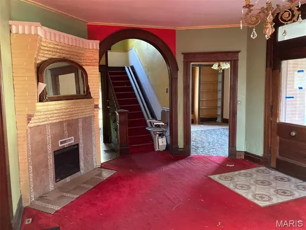 711 Walnut ST, Fulton, MO 65251