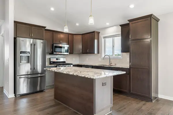 805 El Dorado ST SE, Owatonna, MN 55060