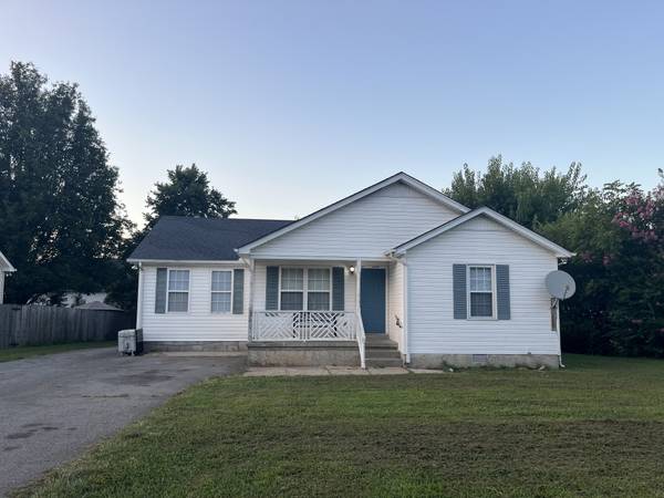 2047 Horncastle Dr, Murfreesboro, TN 37130