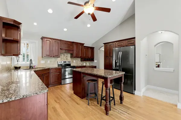 405 S Fawnwood St, Wichita, KS 67235