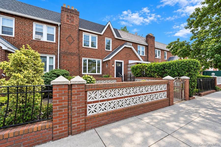 21933 Edgewood AVE, Laurelton, NY 11413