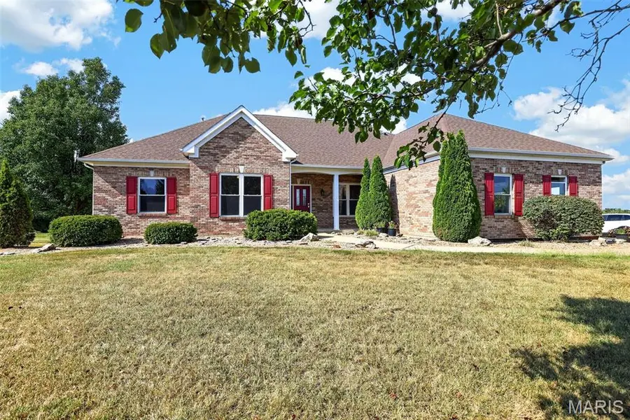 151 Southfield DR, Moscow Mills, MO 63362