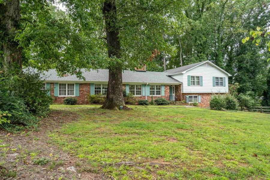 692 Perrin DR, Spartanburg, SC 29307