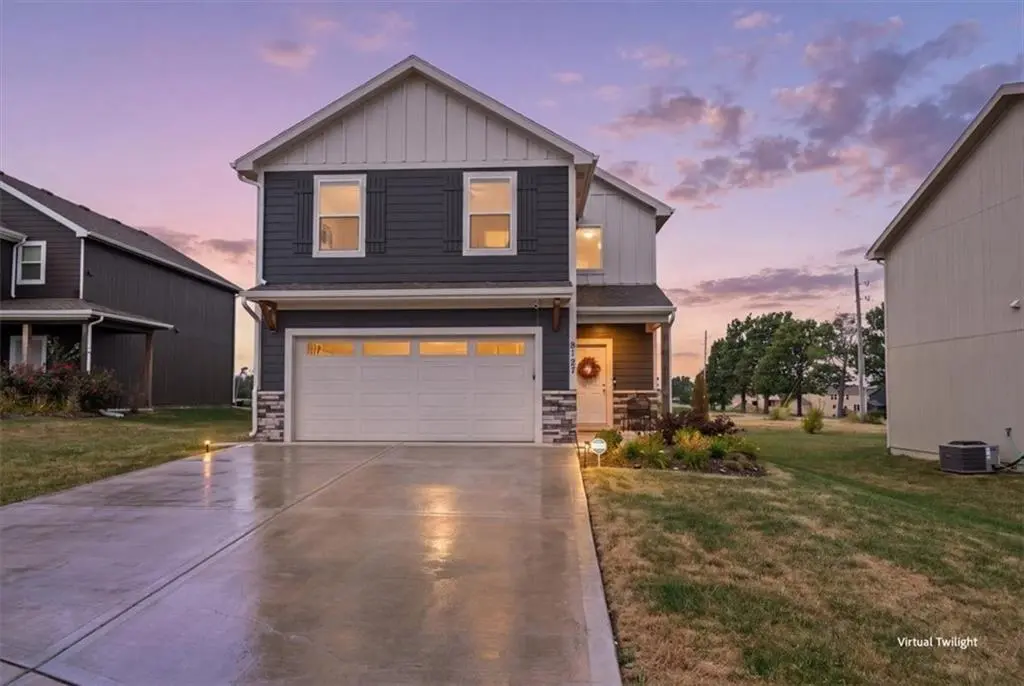 9107 SW 2nd ST, Blue Springs, MO 64064