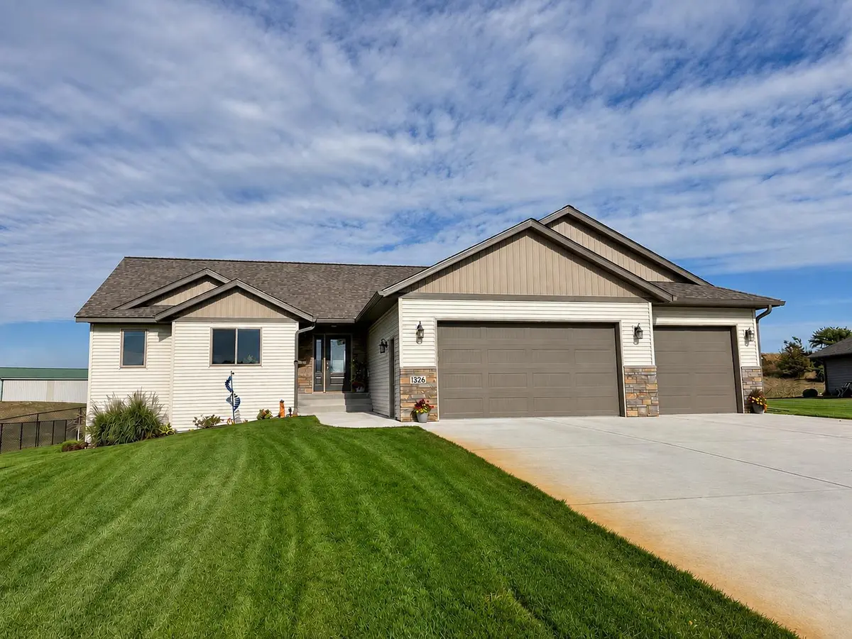 1326 Faith Hill DR SW, Alexandria, MN 56308