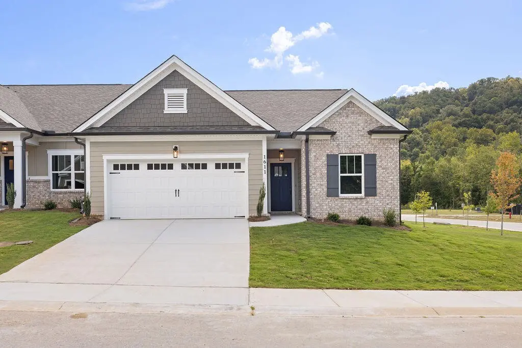 1611 Whisper Winds Lane, Ooltewah, TN 37363