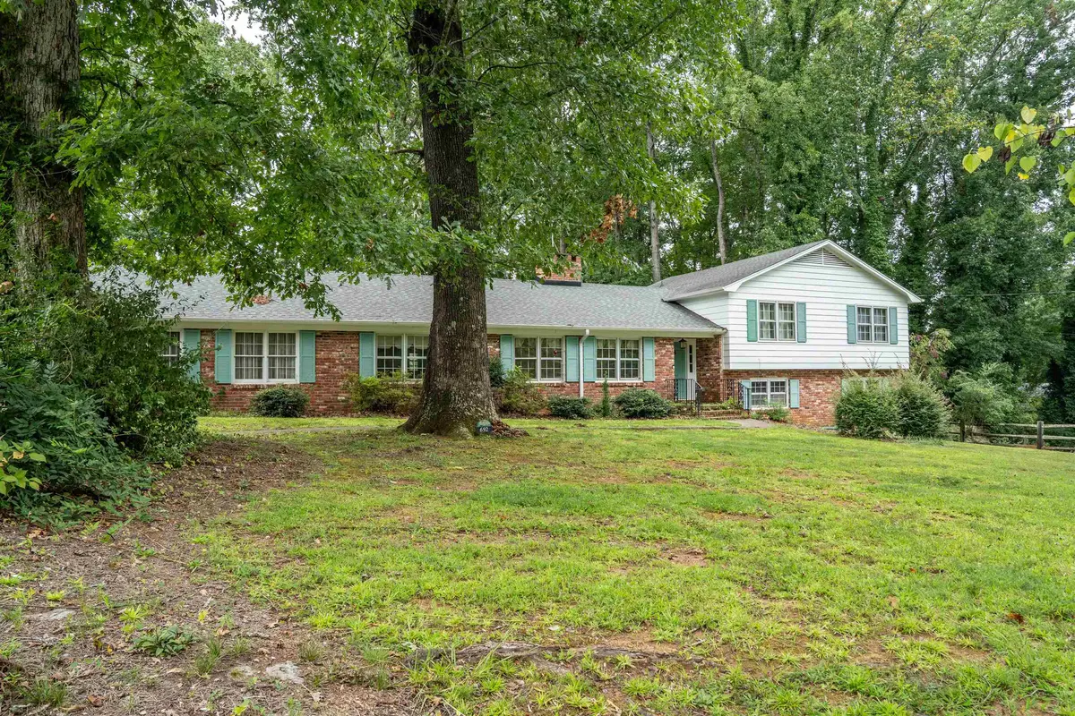 692 Perrin DR, Spartanburg, SC 29307
