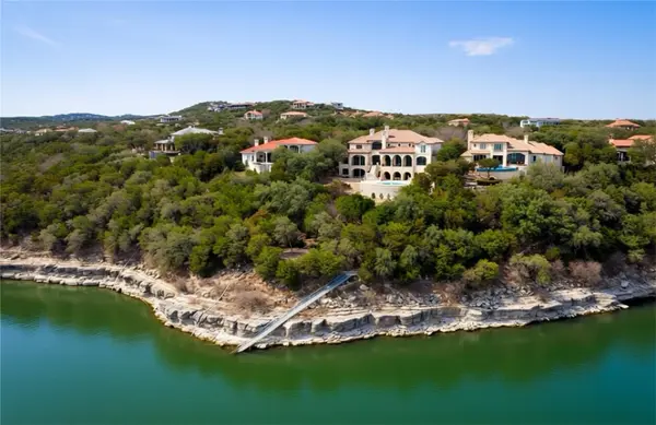 17607 Breakwater DR, Jonestown, TX 78645