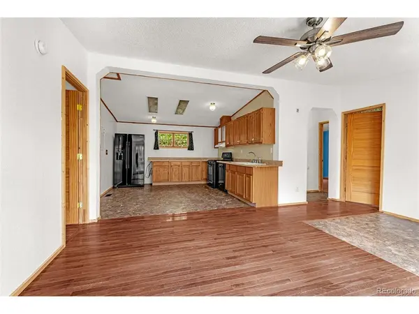 22 Silver, Florissant, CO 80816