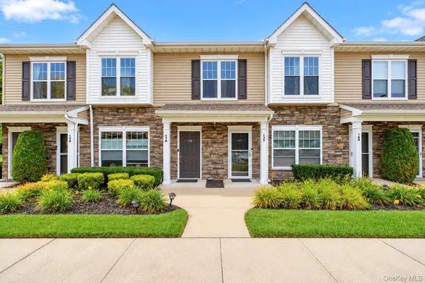178 Ashley CT, Central Islip, NY 11722