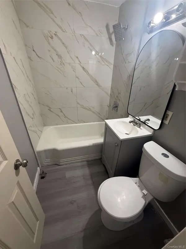 22 Vernon TER #1, Poughkeepsie, NY 12601