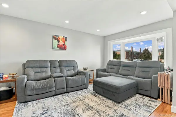 1810 Front ST #49, East Meadow, NY 11554