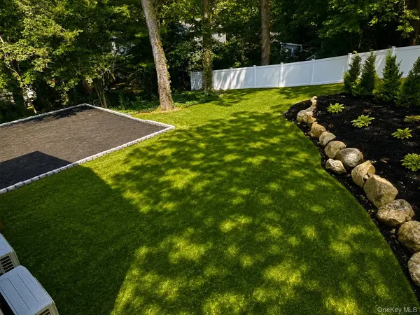 32 & 34 Oakwood RD, Huntington, NY 11743