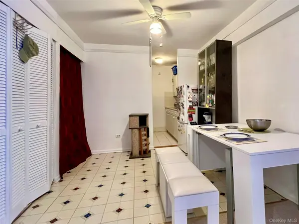 142-05 Roosevelt AVE #301, Flushing, NY 11354
