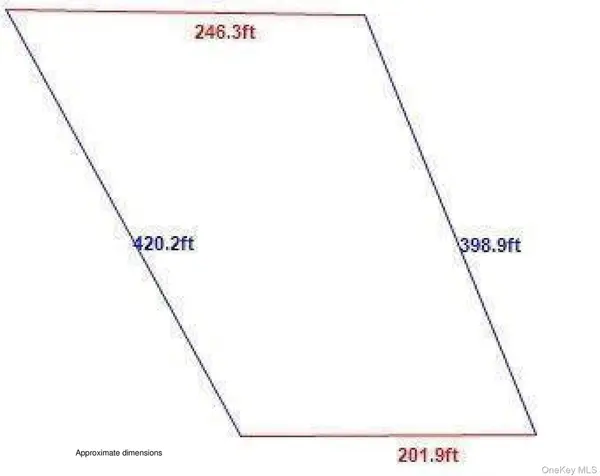 601 Caledonia RD, Dix Hills, NY 11746