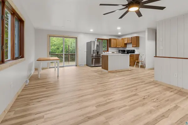 9913 E Lind Rd, Angora, MN 55703