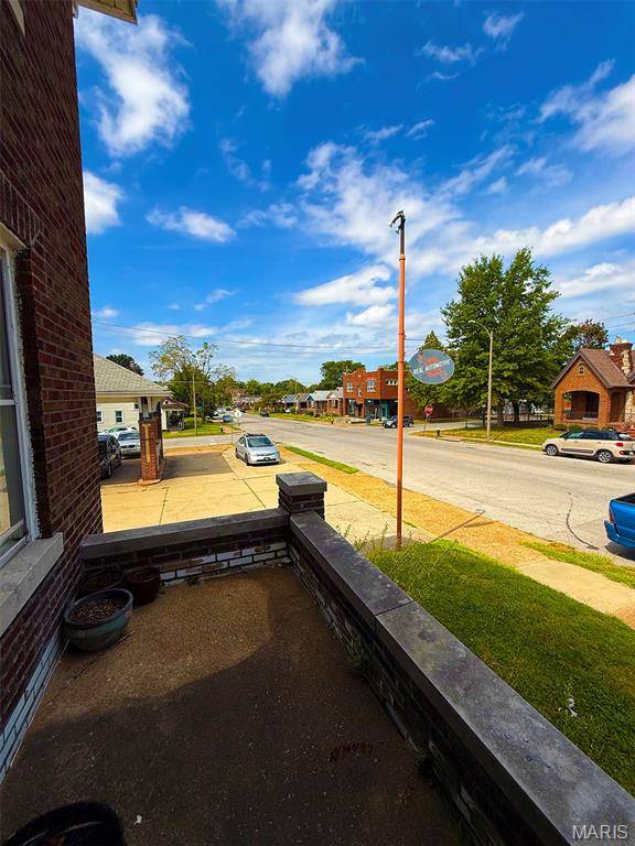 6328 Arsenal ST, St Louis, MO 63139