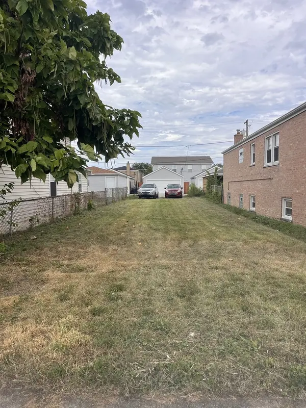 7506 W 64th ST, Summit, IL 60501