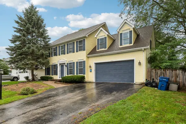 33584 N Almond RD, Grayslake, IL 60030