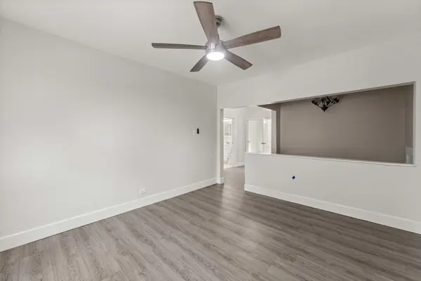 10721 S Prairie AVE, Chicago, IL 60628
