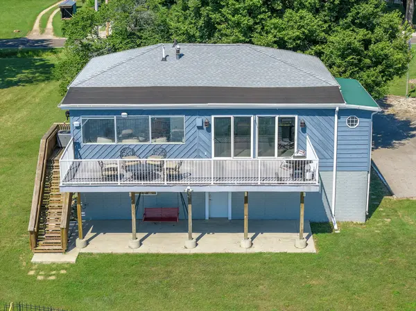 15326 N RIVER BEACH DR, Chillicothe, IL 61523