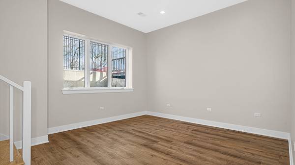 1815 W 19th ST, Chicago, IL 60608