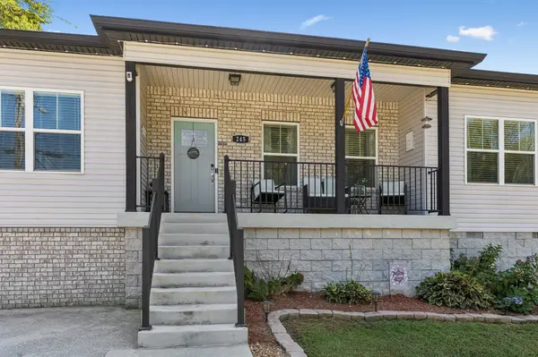 245 Valley Dr, Columbia, TN 38401