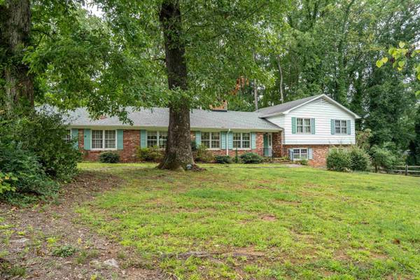 692 Perrin DR, Spartanburg, SC 29307