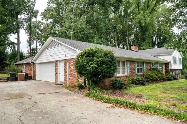 692 Perrin DR, Spartanburg, SC 29307