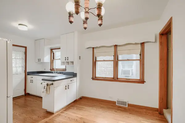 4134 W 58th ST, Chicago, IL 60629