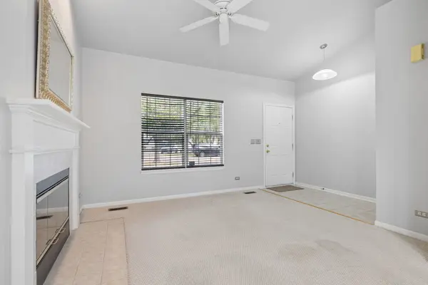 2828 Rebecca CT, Montgomery, IL 60538