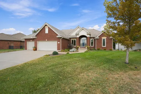 2337 W Harborlight, Wichita, KS 67204