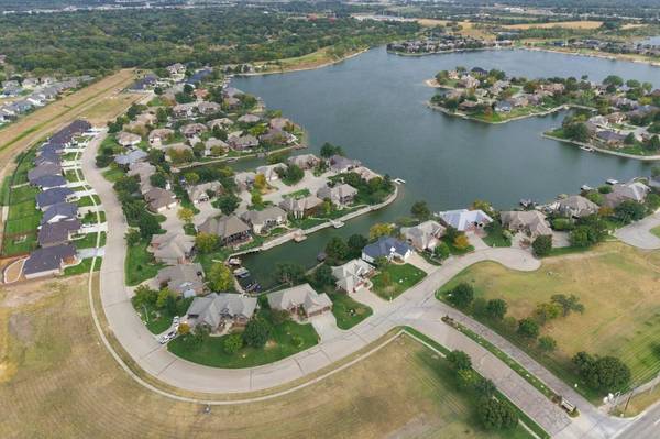 2337 W Harborlight, Wichita, KS 67204
