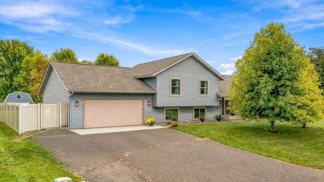 409 Smith AVE, Osceola, WI 54020
