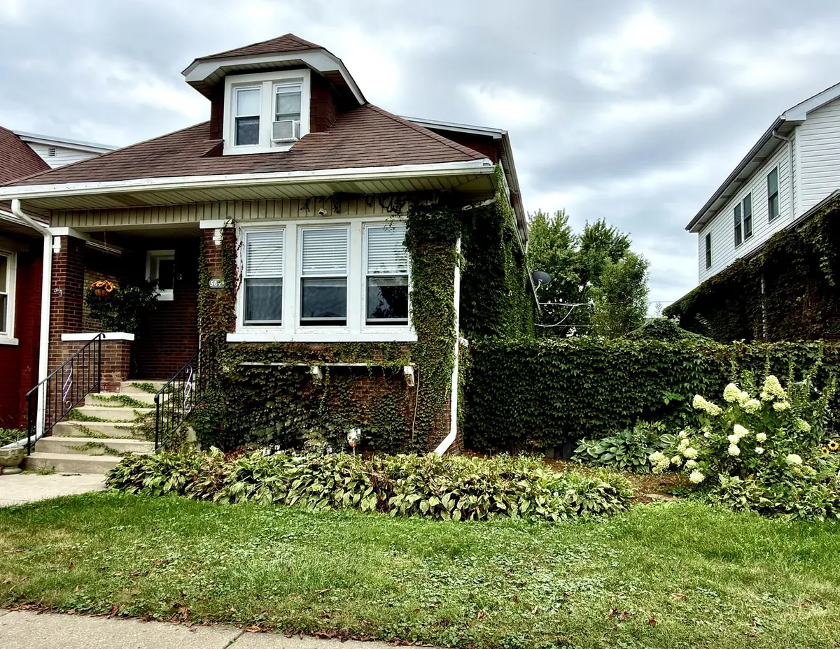 5849 W Wilson AVE, Chicago, IL 60630