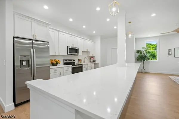 125 Main Street, Hampton Boro, NJ 08827