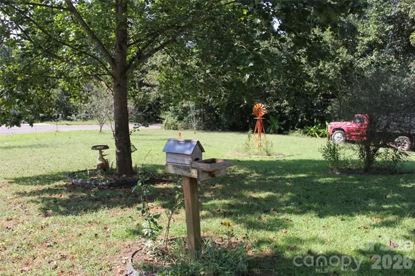 115 Anderson Acres DR, Harmony, NC 28634