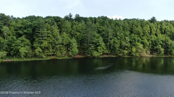 865 E Avery Station RD, Tunkhannock, PA 18657