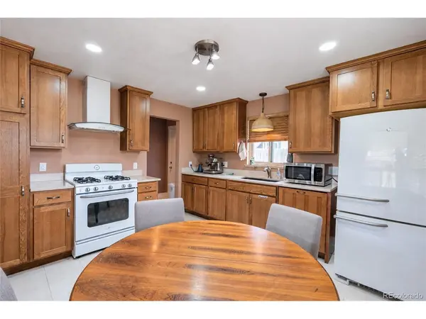 3211 Olive, Denver, CO 80207