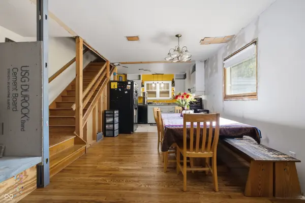 4401 Weekly DR, Columbus, IN 47201