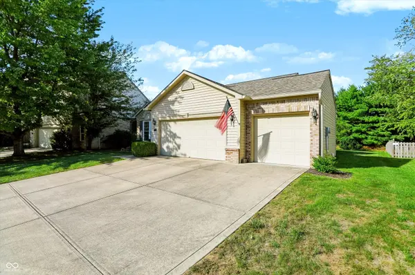 13830 Ellsworth LN, Fishers, IN 46038