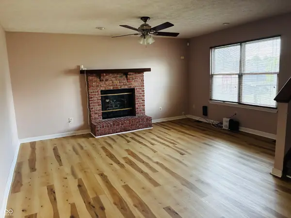 409 E Delaware ST, Fortville, IN 46040
