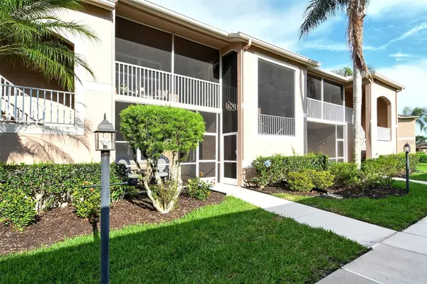 5251 MAHOGANY RUN AVE #525, Sarasota, FL 34241