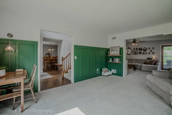 S243 Rowe RD, Elburn, IL 60119